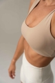 topfullbeige2.jpeg